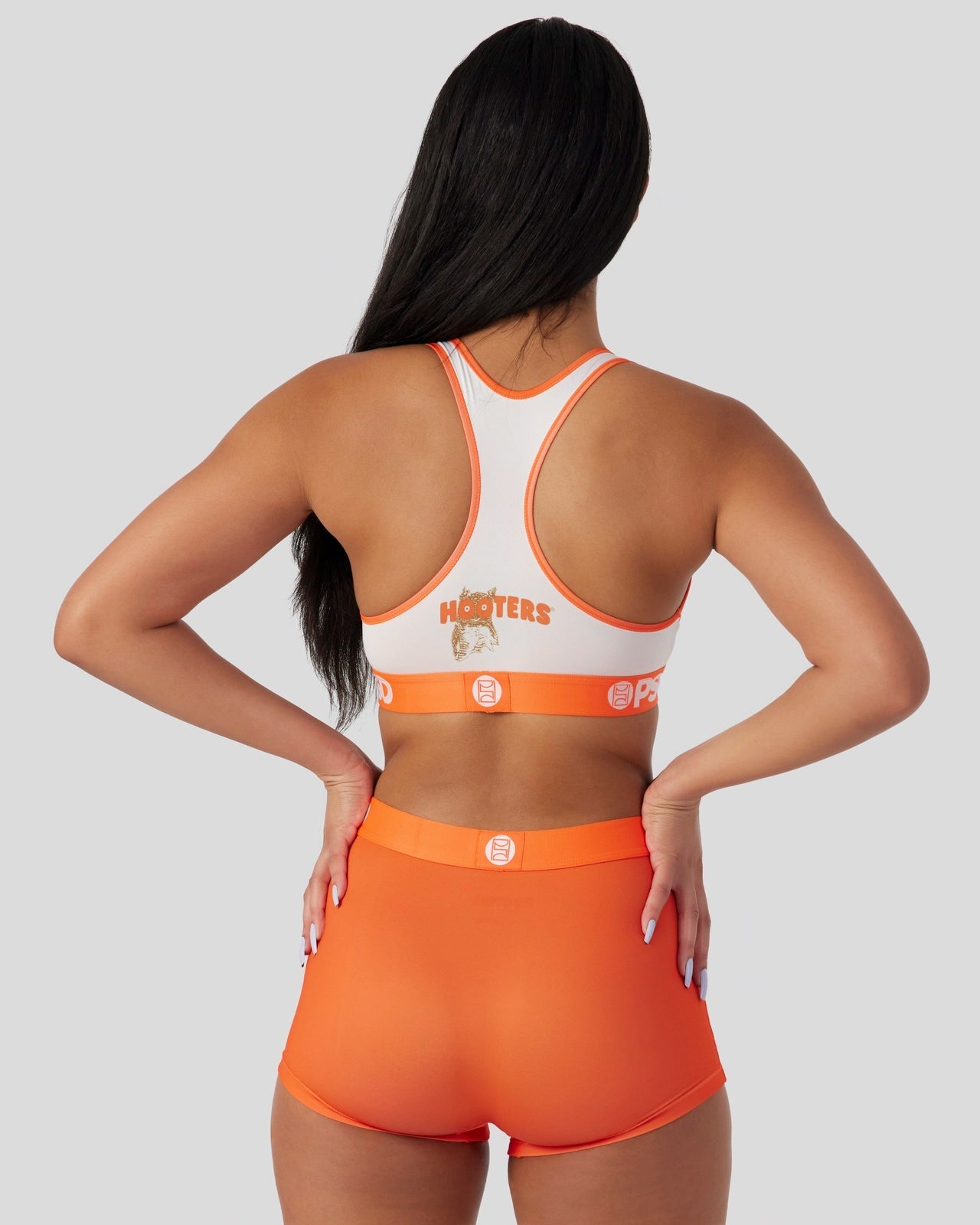 Hooters - Uniform - Image 4