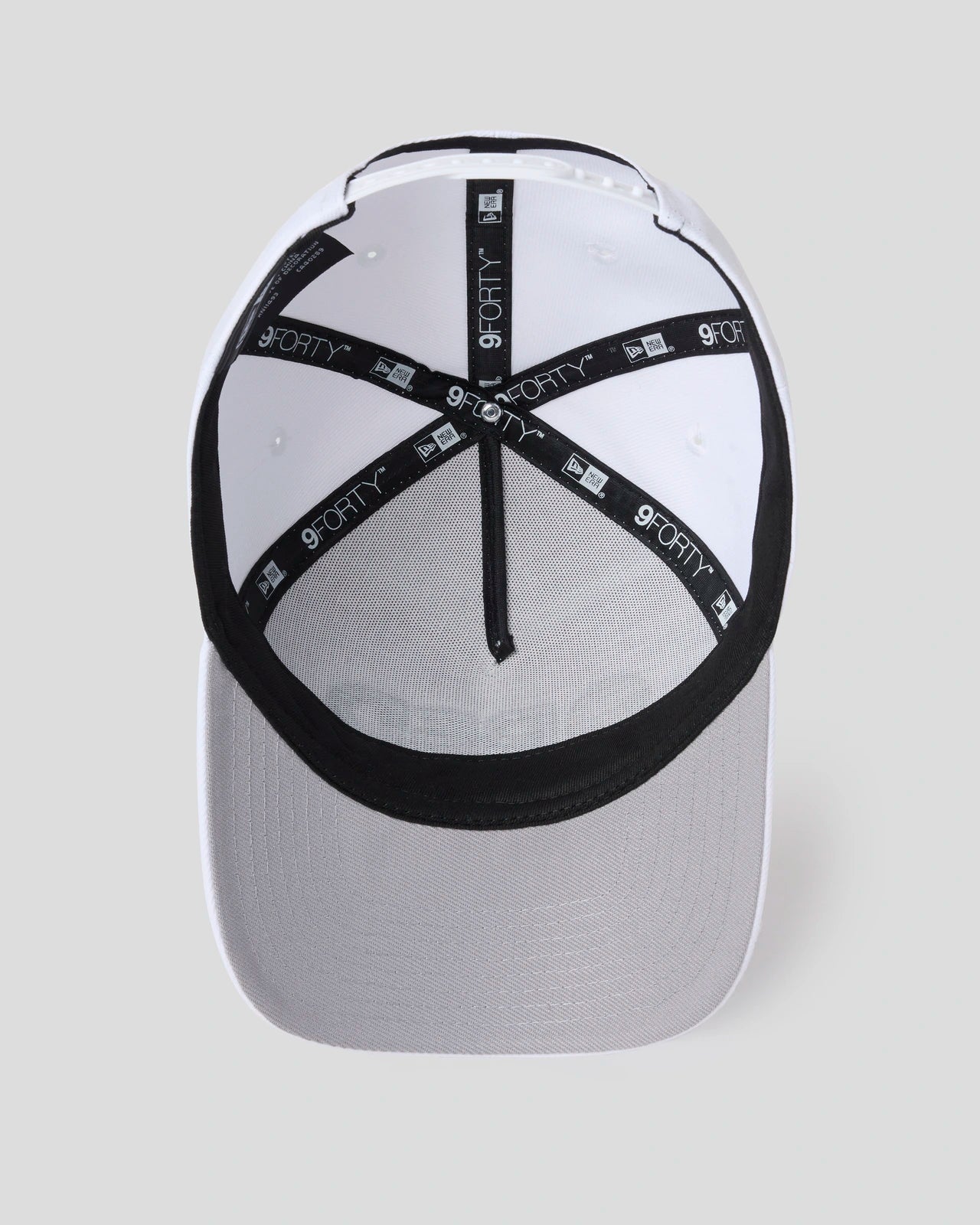 New Era x PSD Logo Hat White/Green - Image 5